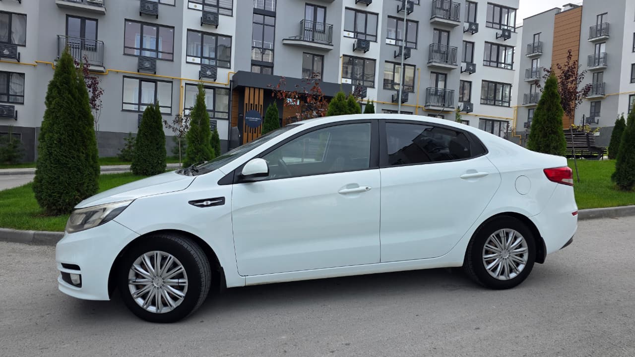 KIA RIO 3