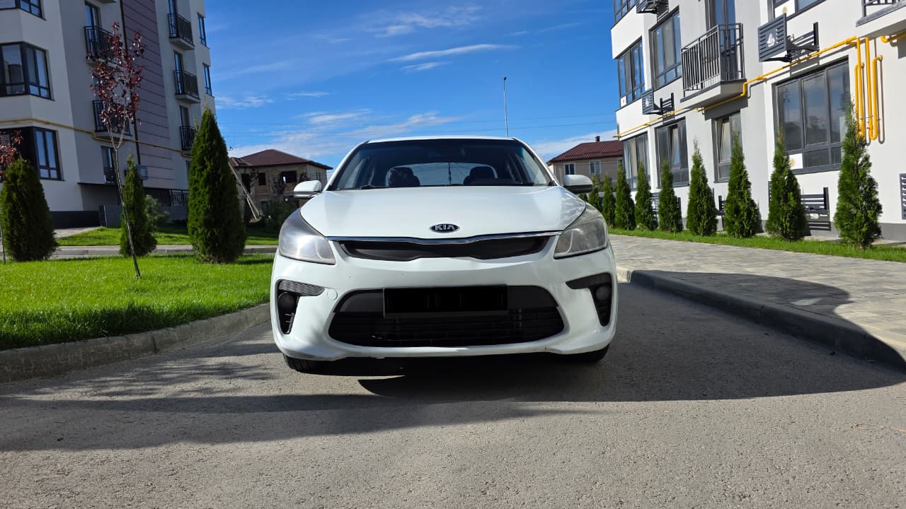 KIA RIO 4