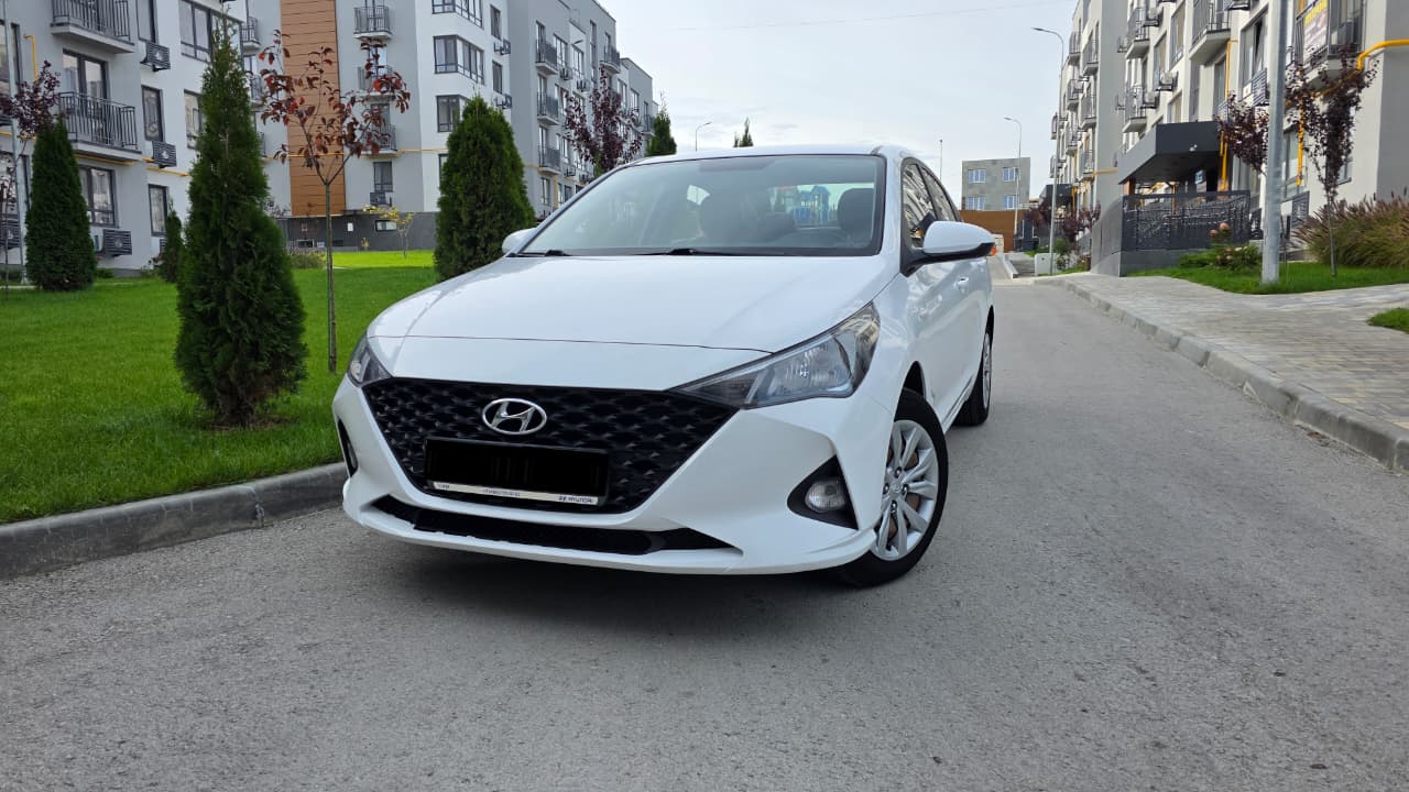 Hyundai Solaris