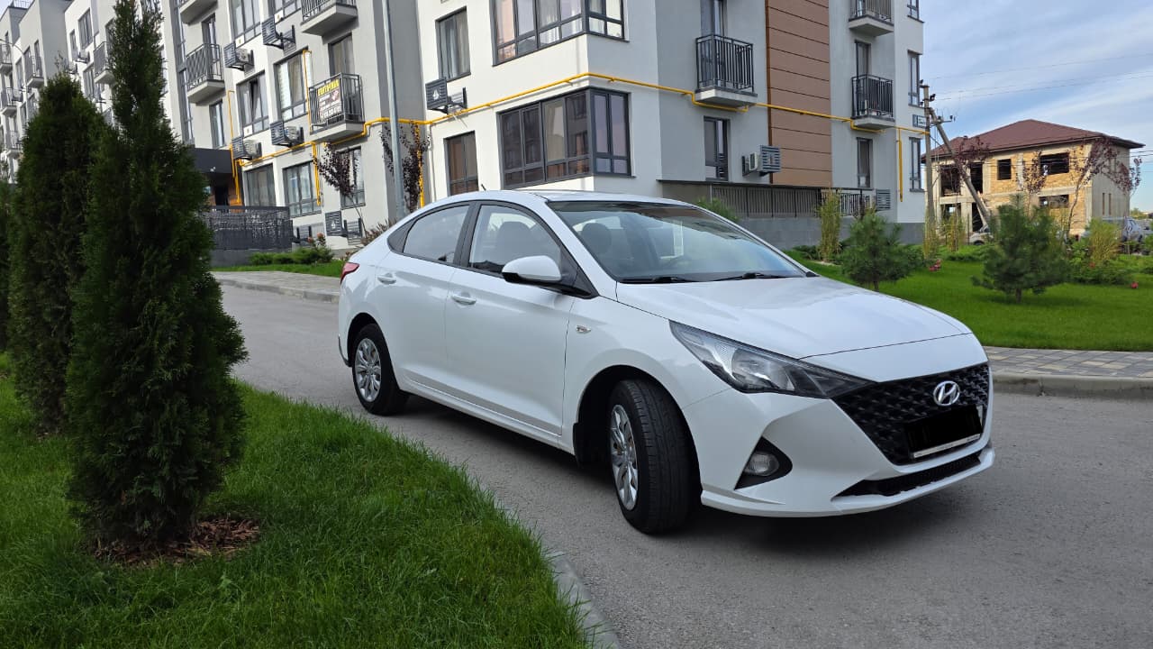 Hyundai Solaris