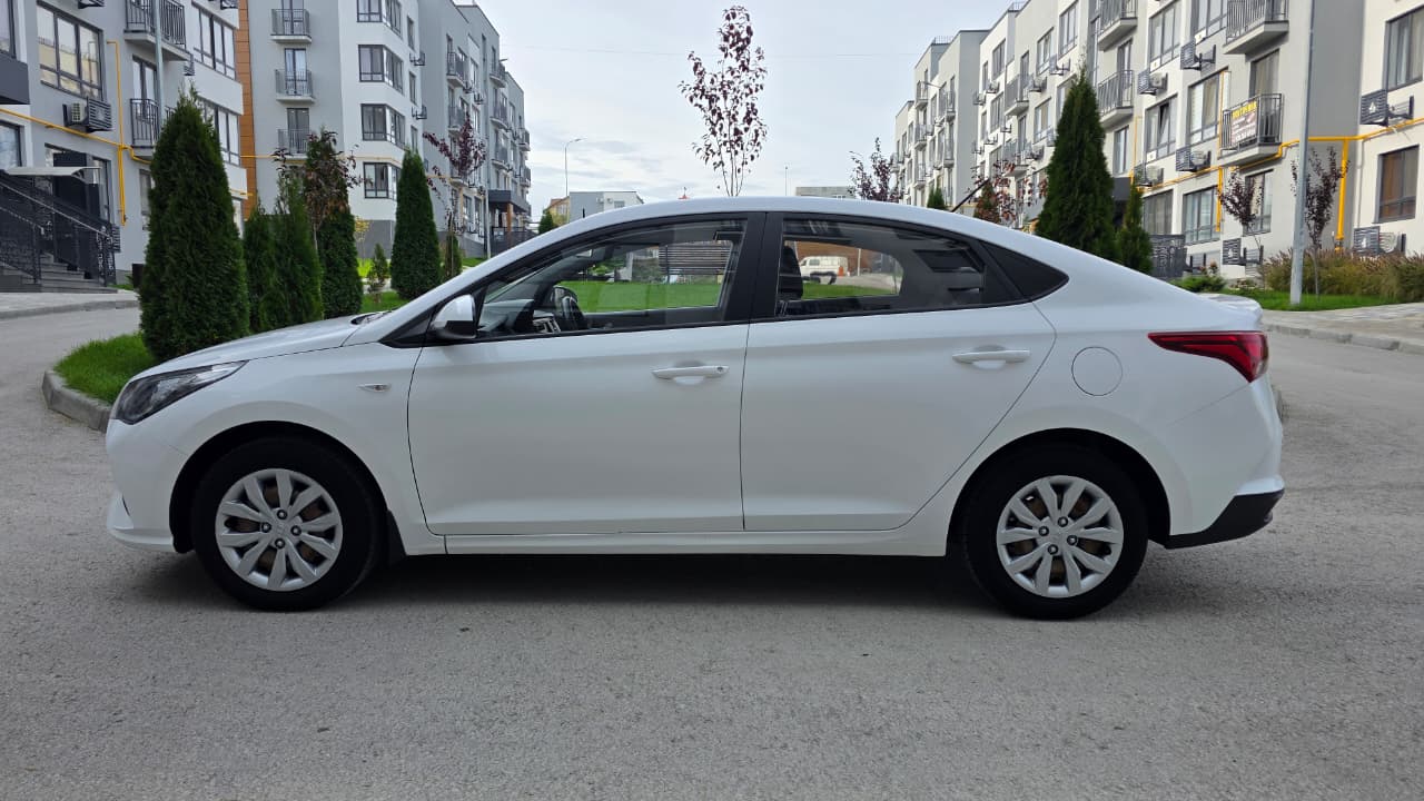 Hyundai Solaris